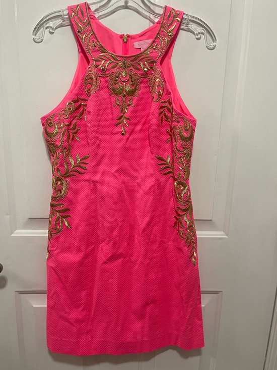 Lilly Pulitzer Dresses & Skirts - Lilly Pulitzer Tina Embroidered Stretch Shift Dress. Size 4
